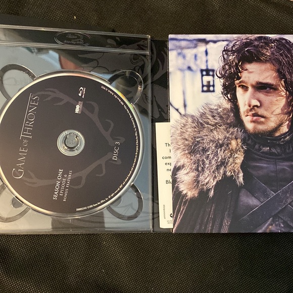 Game of Thrones: Season 1 [Blu-ray]- used - Picture 9 of 9